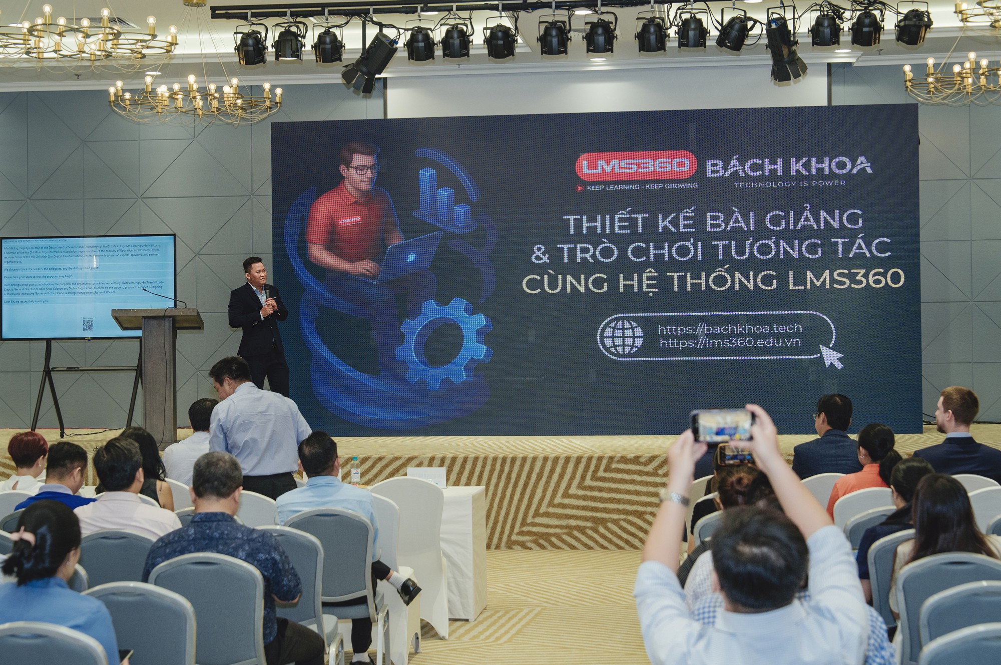 Tập đoàn KHCN Bách Khoa  Từ “giải pháp số” đến “giải pháp sống”  trong giáo dục 